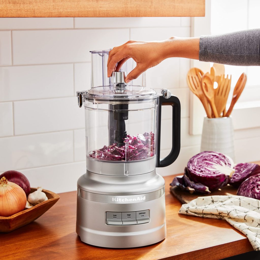  clean a food processor